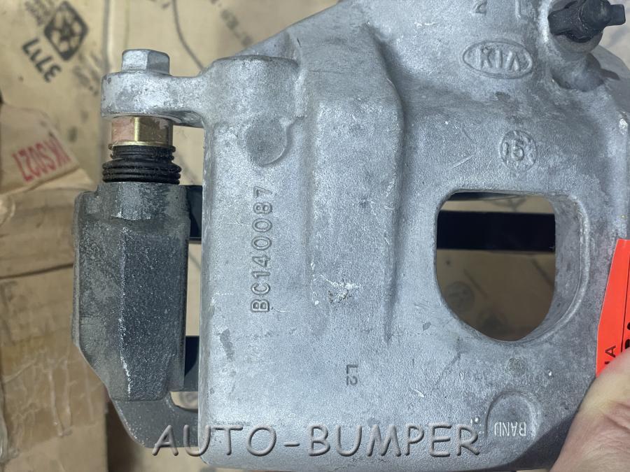 Kia Cerato 2004- Суппорт передний левый 581102F500 58130-2F500